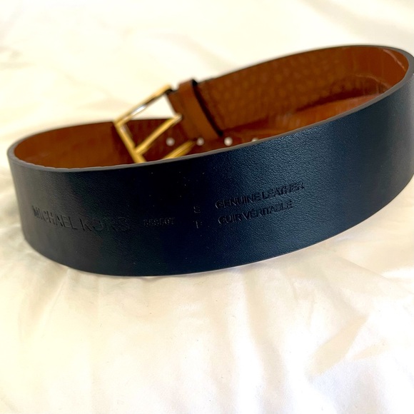 MICHEAL KORS Brown Leather Belt - Picture 3 of 3